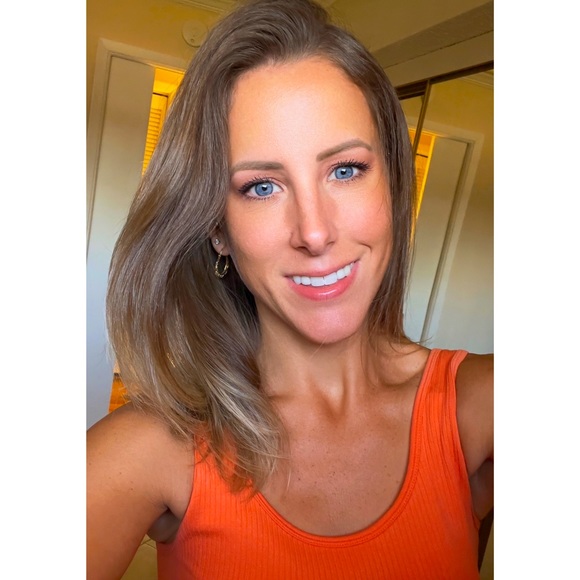 Meet your Posher, Stacy - Picture 1 of 1